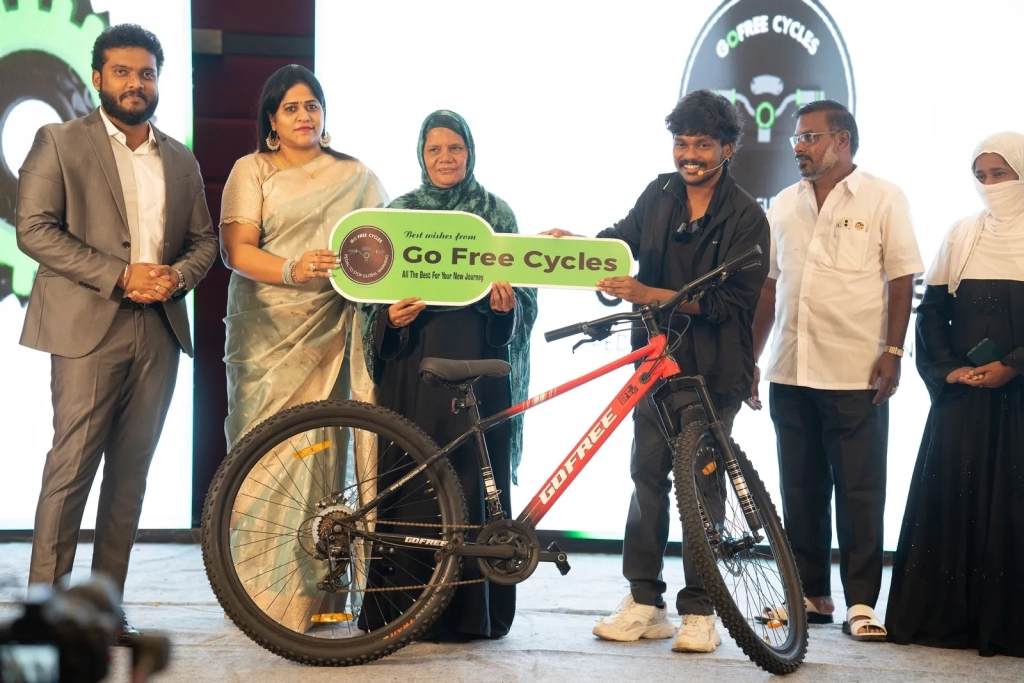 GoFree Cycles Promoters Meet with Mentalist Anandhu Inspiring a Greener Future Together ()