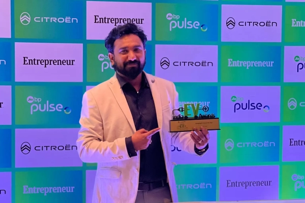 GoFree Cycles Wins Emerging EV Cycle of the Year at Indian Entrepreneur Awards 2024 Nishad Ahammed 2